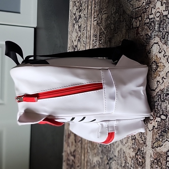 Hello Kitty by Sarino white/red back pack! main image 16
